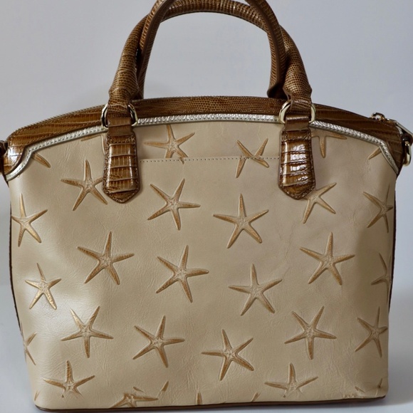 V49-151--00004-1_1536x.jpg?  Brahmin Duxbury Bag